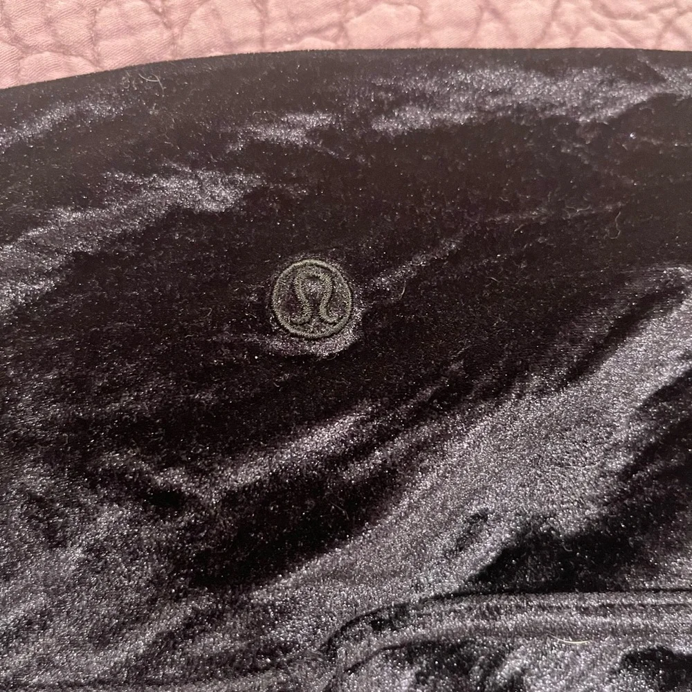 Lululemon leggings - Picture 4 of 4